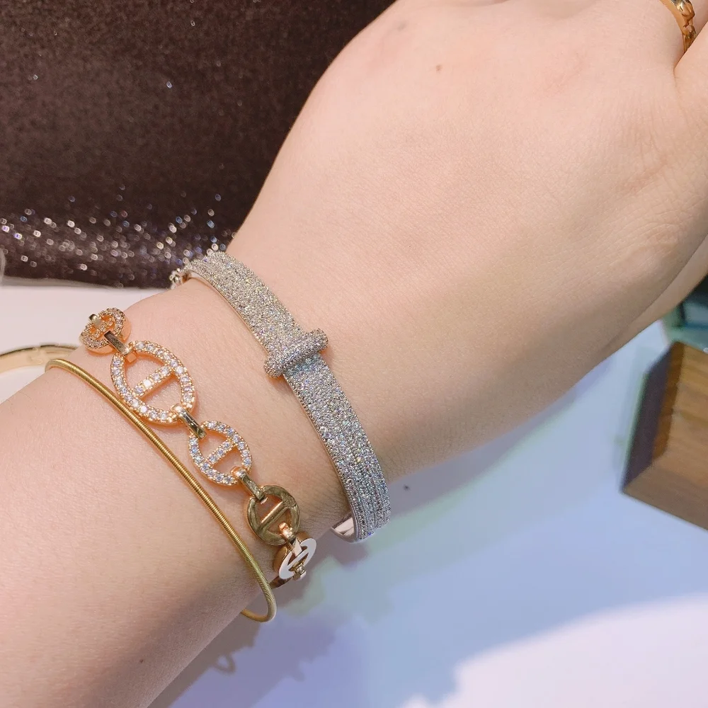 14k gold diamond bracelet - Picture 5 of 12